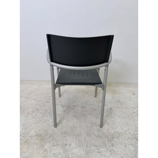 tweedehands - gebruikt - refurbished Segis Breeze armchair stapelbare kantine-terrasstoel Stapelbare stoelen