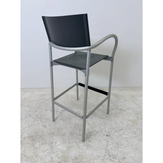 tweedehands - gebruikt - refurbished Segis Breeze armchair stapelbare kantine-terrasstoel Stapelbare stoelen