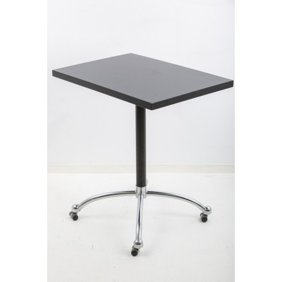 tweedehands - gebruikt - refurbished Thonet Verrijdbaar Bijzettafeltje Bijzettafel