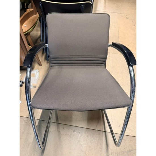 tweedehands - gebruikt - refurbished Thonet S79 vergader- of eetkamerstoel met sledeframe Vergaderstoelen