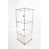 USM Haller display case