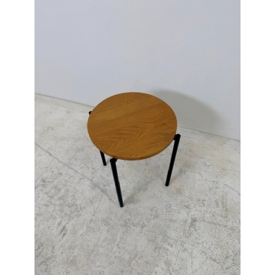 tweedehands - gebruikt - refurbished VERS design kruk of koffietafel - massief eiken - grote partij Bijzettafel