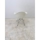 tweedehands - gebruikt - refurbished Vitra Eames DAR look a like wit met zitkussen Kuipstoelen