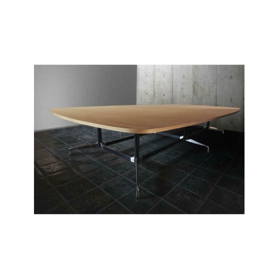 gebruikte Vitra Eames Segmented Meeting Table tweedehands Dining room table