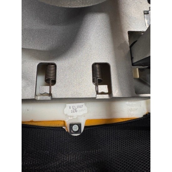 tweedehands - gebruikt - refurbished Vitra MedaPro + Bureaustoel met mesh rugleuning Bureaustoelen