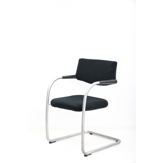 tweedehands gebruikt refurbished Vergaderstoelen Vitra VisaVis Sledestoel aluminium frame tweedehands - gebruikt - refurbished Vitra VisaVis Sledestoel aluminium frame Vergaderstoelen