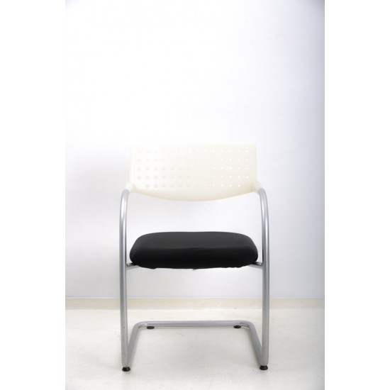tweedehands gebruikt refurbished Vergaderstoelen Vitra VisaVis Sledestoel aluminium frame tweedehands - gebruikt - refurbished Vitra VisaVis Sledestoel aluminium frame Vergaderstoelen