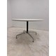 tweedehands gebruikt refurbished Eetkamertafel Vitra Eames Segmented Dining Table Rond 120/130 tweedehands - gebruikt - refurbished Vitra Eames Segmented Dining Table Rond 120/130 Eetkamertafel