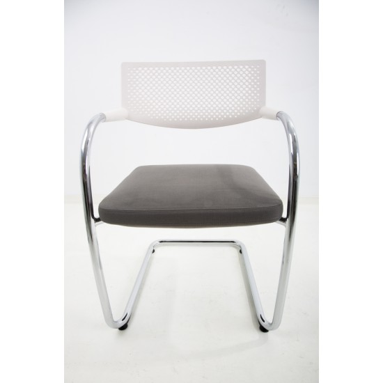 tweedehands - gebruikt - refurbished Vitra VisaVis Sledestoel Chrome stapelbaar Vergaderstoelen