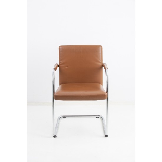 tweedehands - gebruikt - refurbished Vitra Visasoft Cantilever Chair Brown Leather Meeting chairs