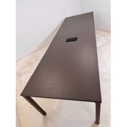 Voortman conference table 320x 100 champagne Bachmann power supply