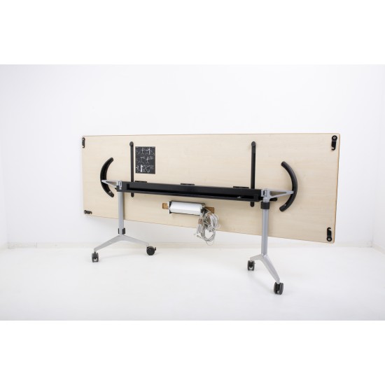 tweedehands - gebruikt - refurbished Wilkhahn Timetable foldingTable 225x75 Dining room table