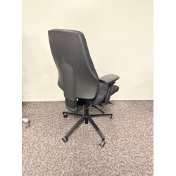 Wize Office React NPR bureaustoel zwart gestoffeerde rug showroommodel