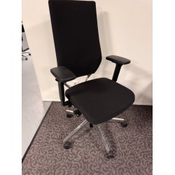 Wize Toronto/Ontario NPR office chair black polished showroom model