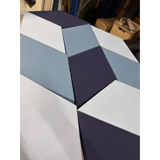 tweedehands - gebruikt - refurbished Zilenzio Fazett acoustic wall panels, diamond pattern blue showroom model Floor screen