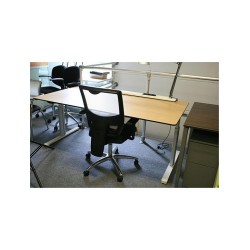 Drentea Presto A heigt adjustable desk - showroommodel