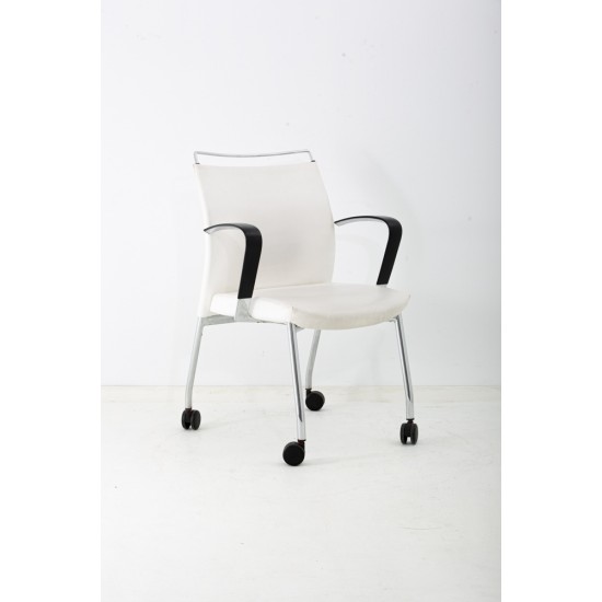 tweedehands gebruikt refurbished Vergaderstoelen Franch Dorso Silleria Stoel tweedehands - gebruikt - refurbished Franch Dorso Silleria Stoel Vergaderstoelen